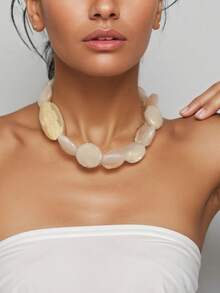 1pc Retro Contrast Color Asymmetrical Resin Beaded Necklace, Exaggerated Clavicle Chain, Fashionable Accessory