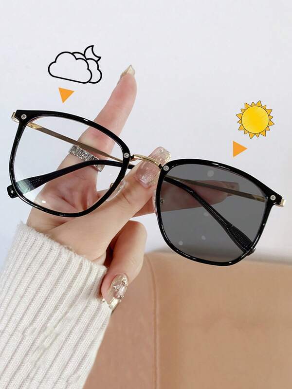 1 Pair Fashionable Korean Style Casual Photochromic Square Glasses, Versatile Metal Frame Personalized For Women, Minimalist Design For Outdoor Travel