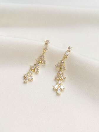 1 para oryginalnych, modnych kolczyków z cyrkonii sześciennej ze srebra próby 925, luksusowych, z zawieszkami w kształcie serca i liścia klonowego, odpowiednich do codziennego noszenia przez kobiety, biżuterii ślubnej, prezentu na święta i ślub, w zestawie z pudełkiem prezentowym