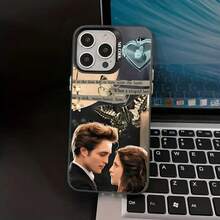 Funda para  de la Pareja de la Película Crepúsculo, Compatible con Modelos 17, 16E, 16, 15, 14, 13, 12, 11 Mini, Pro, Max, Air, X, XR, XSMAX, 8 y 7 Plus, con Cubierta Trasera Mate Diseñada para Prevenir Caídas, Caso de Uso Diario,Textura Suave,Accesorio Móvil,Usuarios de - Color 1 - Ver 2