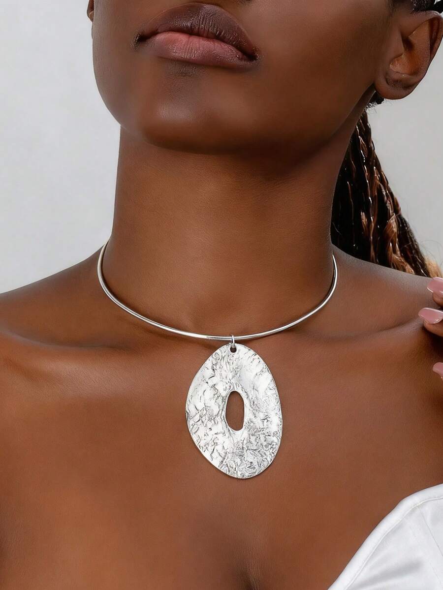 1pc Silver Oval Pendant Necklace (Women) - Silver - View 1