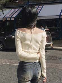 Korean Dongdaemun Women's Autumn/Winter New Lace-Up Halter Halterneck Off Shoulder Sexy Fitted Long Sleeve Knit Sweater Top - White - View 4