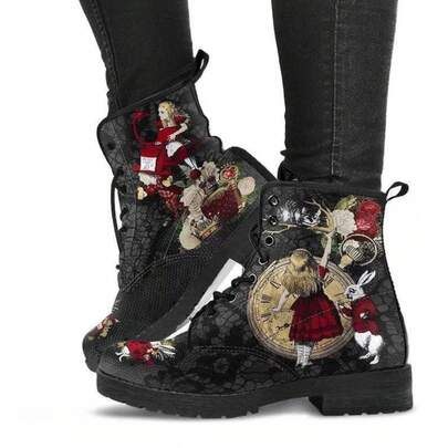 European American Winter Size Leather  Boots Women Gothic Print English Leather Boots Wish Gewerk Combat Boots