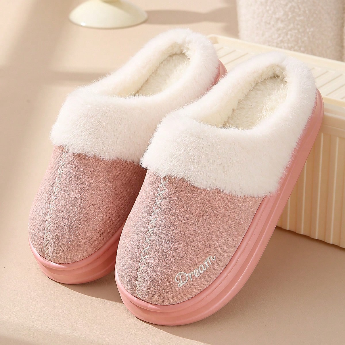 Pantuflas de punta cerrada de peluche, pantuflas cálidas para mujer para otoño/invierno, suela gruesa antideslizante, pantuflas de pareja para inter