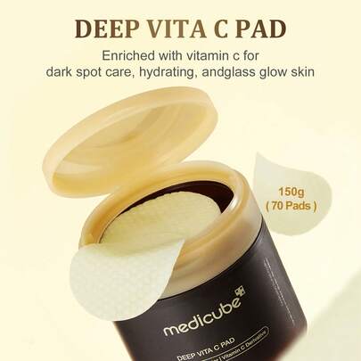  Medicube 深层维C洁面棉片，维C亮肤化妆棉，适用于肤色不均，蕴含500,000PPM维C水和3种维生素，保湿修护（70片装）