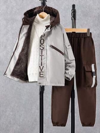 Conjunto de 2 piezas de chaqueta con capucha de forro polar con cremallera y pantalones con bolsillo con cordón, estilo casual y estampado a bloques de color para niños, para otoño/invierno