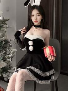 四件套性感内衣套装，天鹅绒连衣裙，兔耳朵毛球蕾丝装饰，性感诱惑，节日庆典服装，情人节圣诞节服装