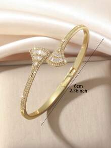 1pc Elegant & Charming 18K Gold Plated Zirconia Adjustable Apricot Leaf Bangle Bracelet, Jewelry Gift For Women, Suitable For Daily Wear, Party, Date