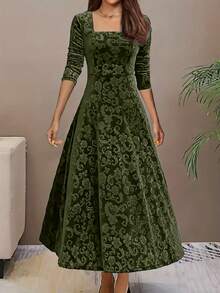 花卉丝绒连衣裙，优雅长袖摆裙，适合春季穿着 - 軍綠色 - 查看 2