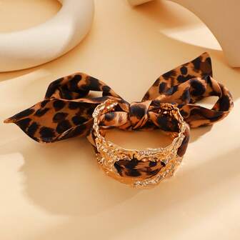 1pc Fashionable Exaggerated Leopard Print Tassel Alloy Bracelet, Suitable For Women's Daily, Music Festival, Party Wear