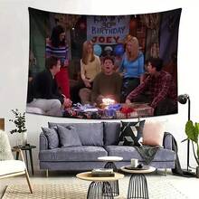 1pc Friends TV Show Tapestry -  Cafe Scene With Joey, Monica, Rachel - Peach Light Beige Fabric Poster For Bedroom, Living Room, Dorm Decor - No Electricity Needed - TV Fan Gift Decoration, Tv Wall Decor, Bedroom Decoration, Artistic Atmosphere, Soft Texture Fabric, Dorm Room Decoration, Vintage Design, Durable Material, Home Decorators - 彩色 - 查看 3