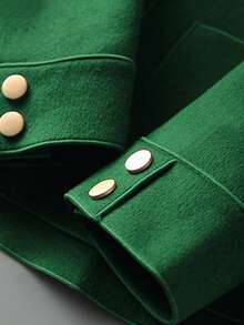 时尚简约女士翻领单排扣高品质短款羊毛大衣，休闲宽松纯色长袖复古优雅风格，搭配时尚衬衫，女士冬季羊毛大衣套装