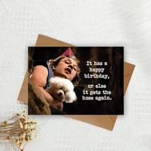 بطاقة عيد ميلاد فيلم الرعب الاحتفالي: إنه يضع المرطب - مثالية له أو لها أو لأي شخص لديه حس للدعابة