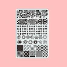 美甲印花板套装，包含蕾丝花瓣、蝴蝶、曼陀罗、植物和抽象图案，适用于美甲、指甲油印花模板和模具。1套时尚美甲印花板，DIY美甲转印模板，美甲工具，圣诞节主题，1片美甲印花板，美甲配件工具，美甲沙龙卡通幽灵、爱心、蜘蛛网、蝙蝠、南瓜、魔术师印花、斑马纹、格子动物纹、几何线条、爱心设计，SKVP风格印花模板。 - 彩色 - 查看 22