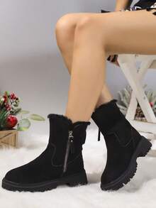 Cizme de zăpadă pentru femei din blană artificială cu fermoar lateral, cizme scurte calde cu căptușeală caldă multifuncțională și talpă groasă, cizme de zăpadă din piele întoarsă, mărime mare, potrivite pentru blugi, cizme negre cu fermoar lateral, cizme versatile cu toc gros pentru toamnă/iarnă - Negru - Vizualizare 2
