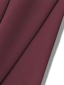 Blazer à simple boutonnage pour femmes avec détail de ceinturage à la taille, manches longues, convient aux occasions décontractées ou semi-formelles au printemps et en automne