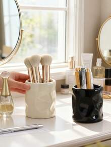 1pc Ceramic Makeup Brush Holder - Handcrafted Textured Design, Dual-Purpose Decorative Brush Holder For Vanity, Office, Bedroom - Elegant Home Decor Gift (Purple/Beige), Bedroom Storage Box, High-Quality Craftsmanship - Multicolor - View 2