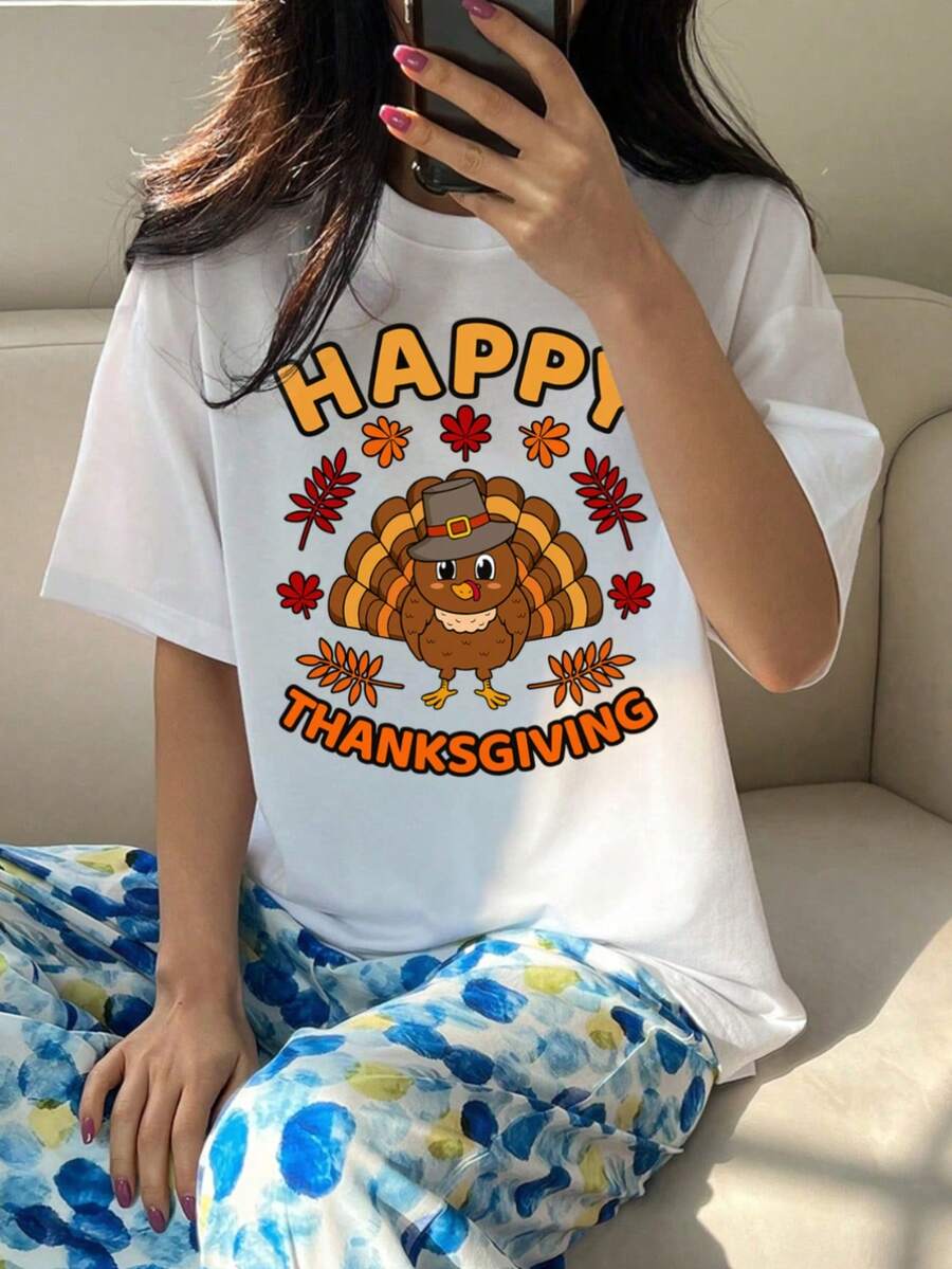 Mujer002 Camiseta de Mujer México Casual Versátil Cómodo y Elegante Camisa blanca con diseño festivo de pavo para Acción de Gracias, conveyiendo felicidad y esencia de la festividad - Blanco - Ver 1