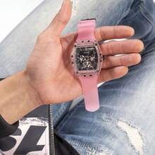 Guess Nuevo reloj de cuarzo cuadrado de moda para hombres con correa de silicona de tres ojos y dial, reloj de pulsera para hombres de alto rendimiento costo-beneficio - GW0032G1 - Negro - Ver 8