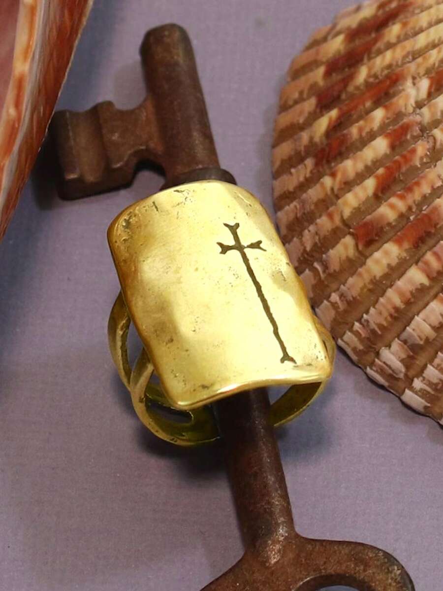 1 Piece Of Women's 2026 New Retro Cross Punk Style Alloy Gold Open Ring Suitable For Daily Party Music Festival - Vàng - Xem 1