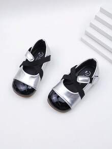 女童鞋秋季新款软底魔术贴公主鞋婴幼儿时尚小皮鞋低帮防滑平底鞋宝宝平底鞋 - 銀色 - 查看 1