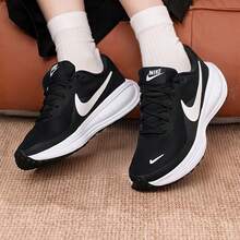 Nike 女子 Revolution 8 缓震透气公路跑鞋 HJ8485-001