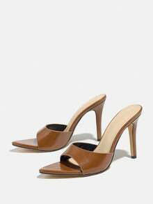 女士高跟镜面穆勒鞋，经典春夏设计，适合夜店、度假村、派对、宴会、户外、街头、T台、居家及休闲场合。鞋款特色包括：束腰带、尖头、性感露趾、纤细高跟、高品质镜面材质，时尚优雅，百搭，棕色。 - 棕色 - 查看 6