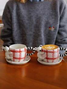 1 Set 350ml 3D Animal Plaid Ceramic Cup & Saucer, Cute Red & White Plaid Animal Pattern Ceramic Cup & Saucer, Cup Body With 3D Animal Decorative Details, Suitable For Coffee And Beverages, Ideal For Children's Room And Gifts For Friends
