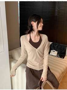 新款韩版露背假分体长袖T恤，绝佳打底衫，女士春季针织T恤 - 咖啡棕 - 查看 4
