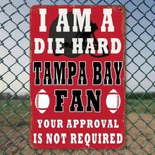 1 Confezione Cartello da Fan Sfegatato dei Tampa Bay, Quadro da Parete in Metallo Vintage da 8x12 Pollici, cartellone Decorativo in Metallo Durevole, con la Scritta "Il Tuo Consenso Non è Richiesto", Ideale per Garage, Grotta Maschile, Caffè, Bar, Club - Regalo Perfetto per Amici.