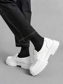 New Designer Men's Slip-On Loafers, Glossy Patent Leather Thick Sole Elevator Shoes, Retro British Style, Suitable For Back To School, College, Graduation, Formal Occasions, Soft & Comfortable Round Toe, Elegant Dress Shoes, Gentlemen Business Casual, Daily Wear, Couple/Dating/Party/Wedding, Recommend Ordering One Size Up Formal/Business Formal