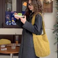Huangguoshu single shoulder crossbody woolen bag autumn and winter woolen bag light commuter bag versatile simple casual magnetic buckle design