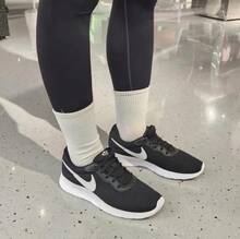 Nike Zapatillas deportivas TANJUN de verano para mujer, ligeras, de malla, transpirables, para correr - Negro - Ver 7