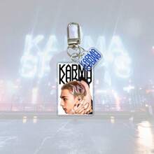 1个2025新款KARMA亚克力钥匙扣吊坠 SKZ钥匙扣 明星周边 - 生日礼物 - 圣诞礼物 - 完美礼物 - 收藏品 - 爱好展示 - 彩色 - 查看 15
