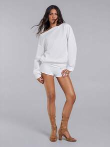 TypaGal 冬季秋季白色现代时尚新年派对复古优雅性感街头简约秋冬宽松斜肩保暖内衬女式运动衫