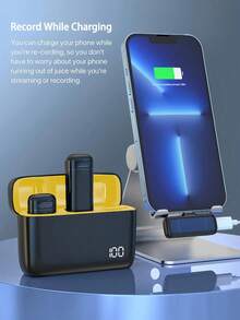 SIYAA 专业无线领夹式麦克风，具备自动配对技术、24小时充电盒和双重降噪功能 | 即插即用领夹式麦克风，兼容和PC，非常适合采访、ASMR、在线课程、Vlog、直播等应用场景。 - Lightning - 查看 7