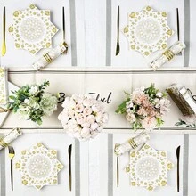 80/40/20 szt. 13 * 13-calowe złote serwetki jednorazowe z wzorem róż i mandali, odpowiednie na Boże Narodzenie, imprezy noworoczne lub wesela tematyczne, przyjęcia urodzinowe, uroczystości świąteczne, kolacje rodzinne, pikniki na świeżym powietrzu, papier dekoracyjny do restauracji i kawiarni