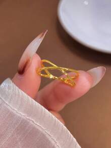 1枚优雅蓝宝石戒指，925纯银材质，适合日常佩戴和约会。 - 交叉戒指 - 查看 7