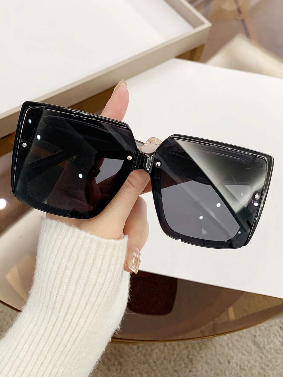 1pc Unisex Vintage Square Frame Stylish Sunshade Fashion Glasses For Vacation Beach Accessories For Women Glasses Shades - 灰色 - 查看 1