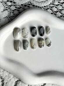 10 peças de unhas postiças artesanais, flor de gelo 3D, gradiente avançado, combinação de folha de ouro, iluminadoras, unhas curtas, unhas ovais, adequadas para mulheres e meninas usarem diariamente e como presentes para festivais, adequadas para o Dia dos Namorados, Halloween.