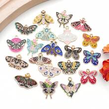 时尚珐琅蝴蝶吊坠套装（10/20/24/52个）。精致吊坠，非常适合DIY手链、项链和钥匙扣。 - 彩色 - 查看 10