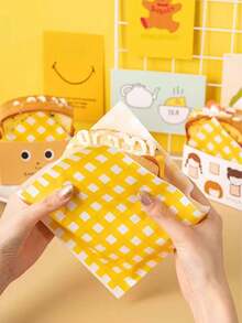 50/100 piezas Bolsas de papel a prueba de grasa con cuadros amarillos, para empaquetar sándwiches, hamburguesas, panqueques, rollos de pollo. Bolsas de papel a prueba de grasa para sándwiches en el hogar. - Multicolor - Ver 7