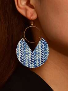 1 Pair Fashionable Wooden Leaf Earrings, Suitable For Daily Wear