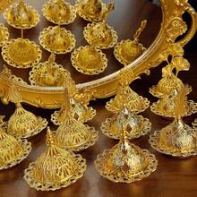 1 pièce Brûleur d'encens en métal doré de style moyen-oriental - Étoile/Lune/Feu sacré - Brûleur de métal d'aromathérapie portable arabe - Peut utiliser de petits rouleaux d'encens, de l'encens en bâton - Peut être utilisé comme petit bijou, plateau de rangement pour pierre de jade, décoration d'intérieur - Multicolore - Voir 5