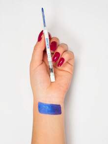 Holographic Glitter Eyeliner Pencil With Pigmentation And Easy Blending - Aurora Line By Luisance - 紫色 - 查看 1