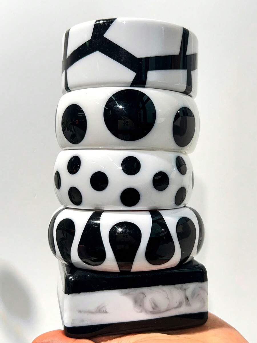 1 件经典性感女士黑白树脂手链，小众撞色设计，时尚百搭 - 多色B - 查看 1