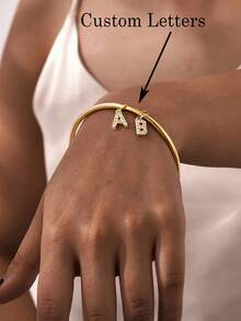 1 pièce Bracelet personnalisé minimaliste avec lettre en strass, en acier inoxydable, design fermé, bracelet de couple, cadeau pour elle (Taille : 6,3 cm/2,48 pouces, avec boîte cadeau) - Multicolore - Voir 17