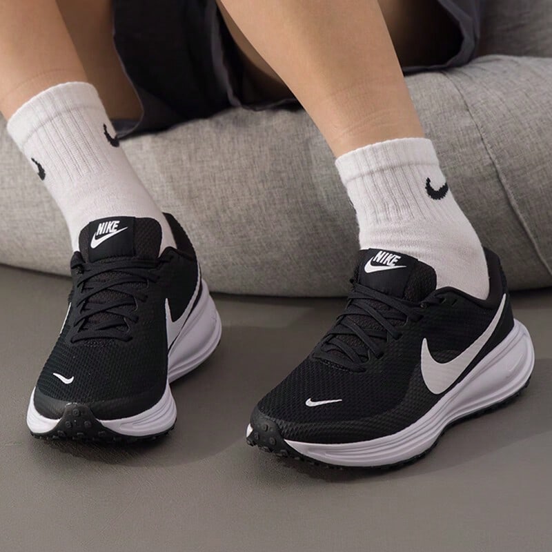 Women's REVOLUTION 8 Cushioned Breathable Road Running Shoes, Summer 2026 New Arrival HJ8485-001 - Black - View 1