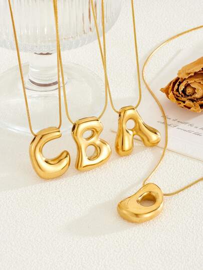 1 pieza Collar con colgante de letra A/B/C/D chapado en oro de 18K de acero inoxidable, elegante y versátil de estilo hip-hop, adecuado para uso diario de mujeres, fiestas, eventos, festivales de música, regalo para amigos