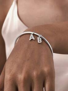 1 pièce Bracelet personnalisé minimaliste avec lettre en strass, en acier inoxydable, design fermé, bracelet de couple, cadeau pour elle (Taille : 6,3 cm/2,48 pouces, avec boîte cadeau) - Multicolore - Voir 12